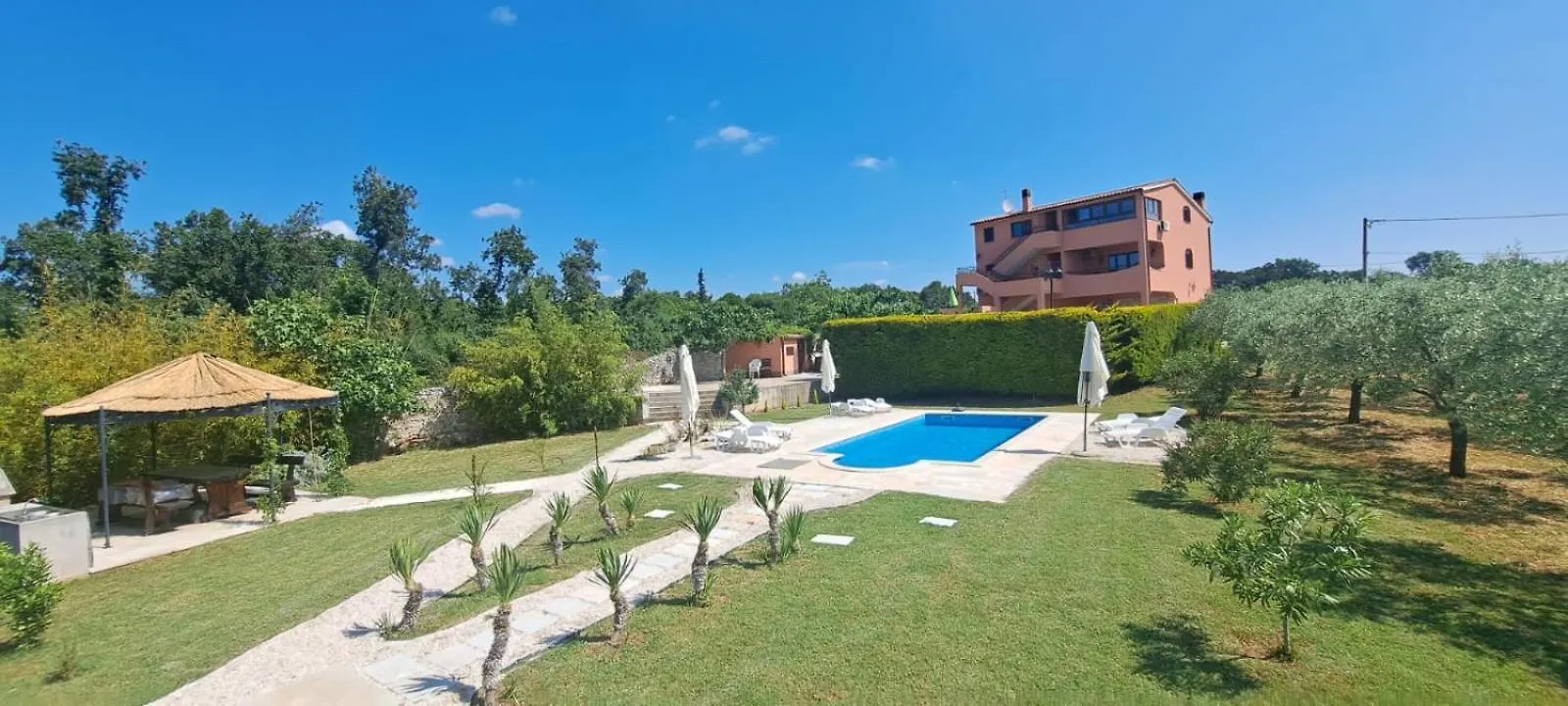 Apartment Rojnic Galizana
